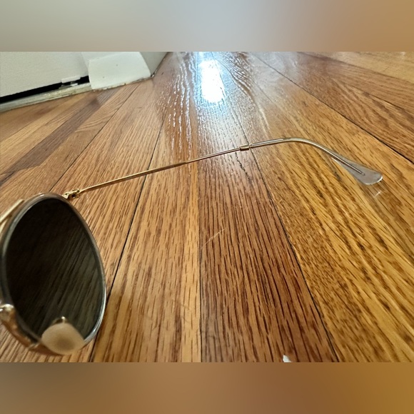 Never worn Ray Ban Round Double Bridge with Blue Gradient Lenses and Gold Frame - Picture 7 of 11